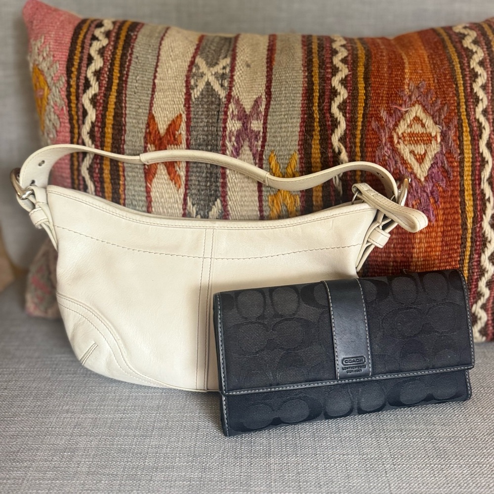 Vintage Y2K Coach Soho Cream 9541 & Y2K Coach Signature Black Checkbook Wallet